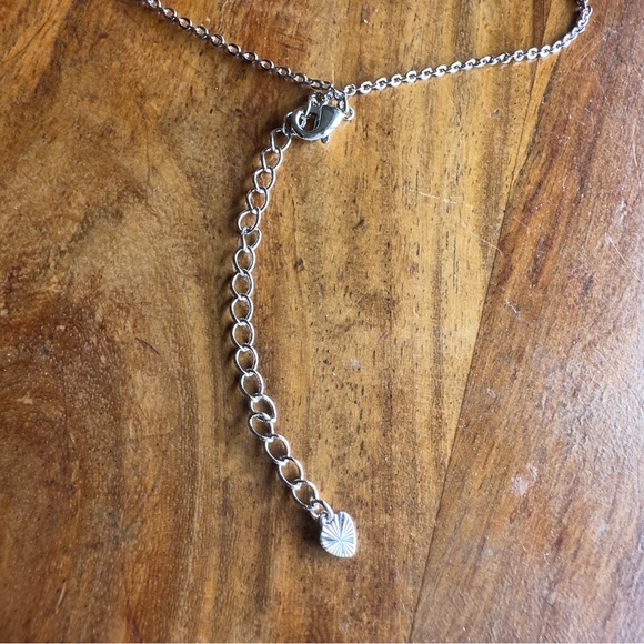 ROSE GOLD - HELLO KITTY ♡ Cubic Zirconia Necklace GIFT - Picture 3 of 4